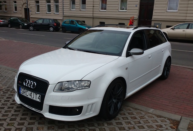 Audi RS4 Avant B7