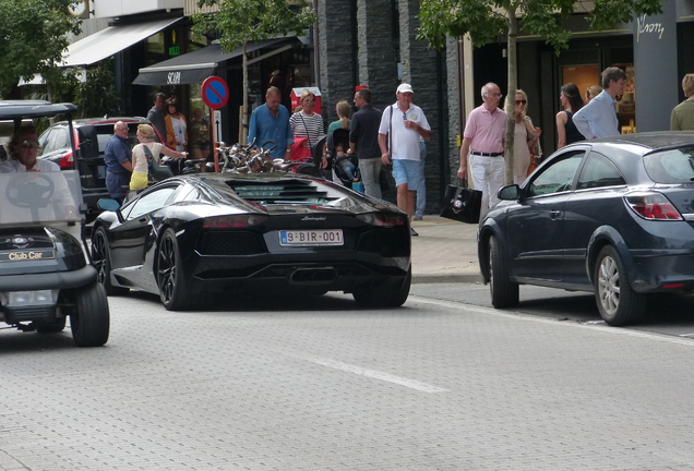 Lamborghini Aventador LP700-4