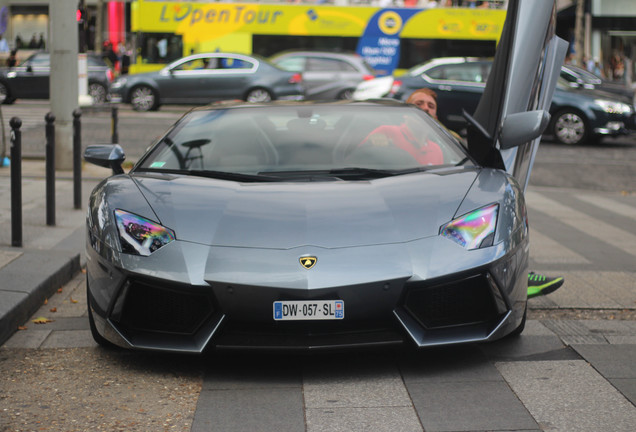 Lamborghini Aventador LP700-4 Roadster