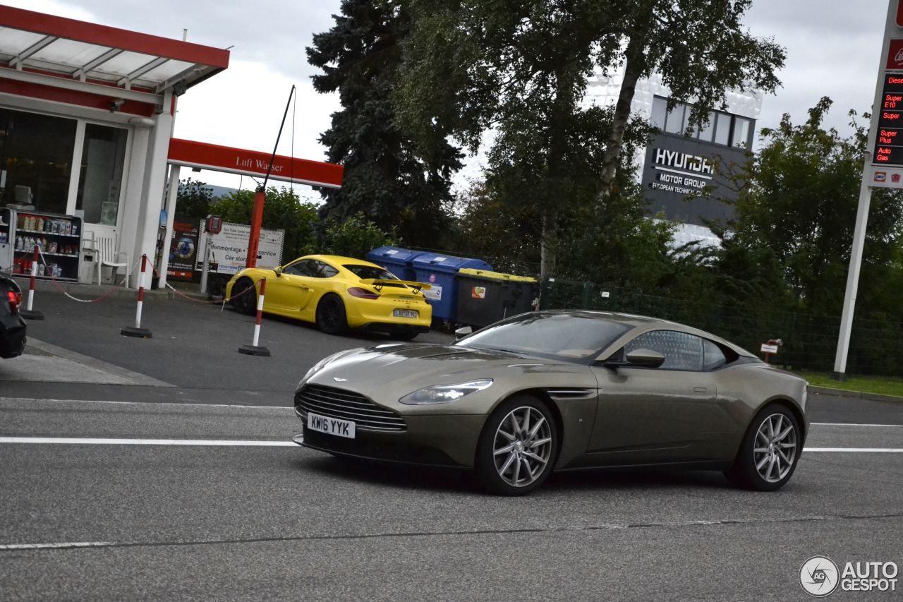 Aston Martin DB11