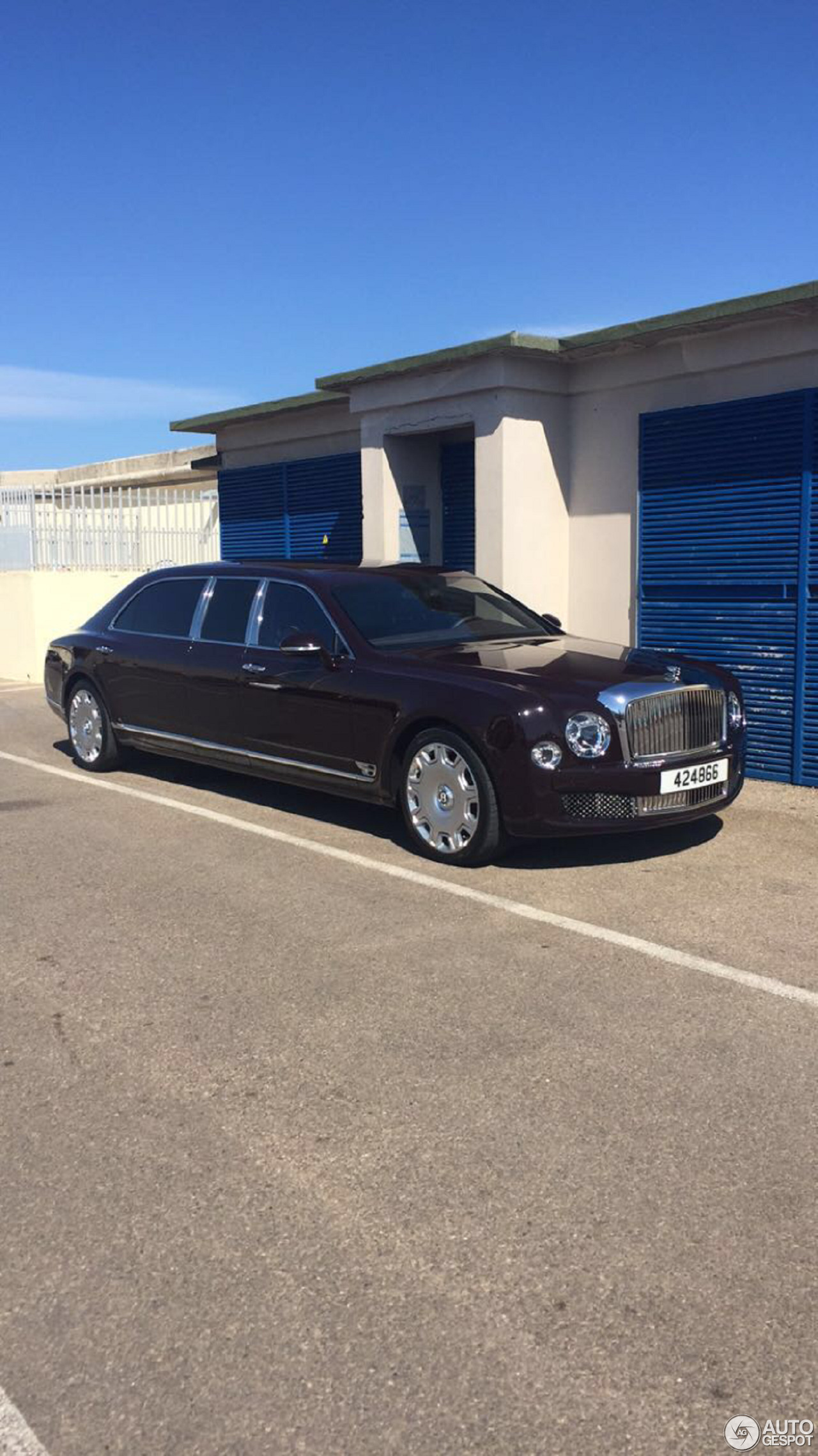 Bentley Mulsanne Grand Limousine - 08 August 2016 - Autogespot
