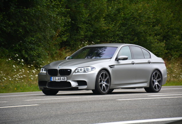 BMW M5 F10 30 Jahre Edition