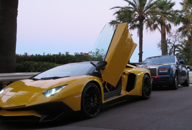 Lamborghini Aventador LP750-4 SuperVeloce Roadster