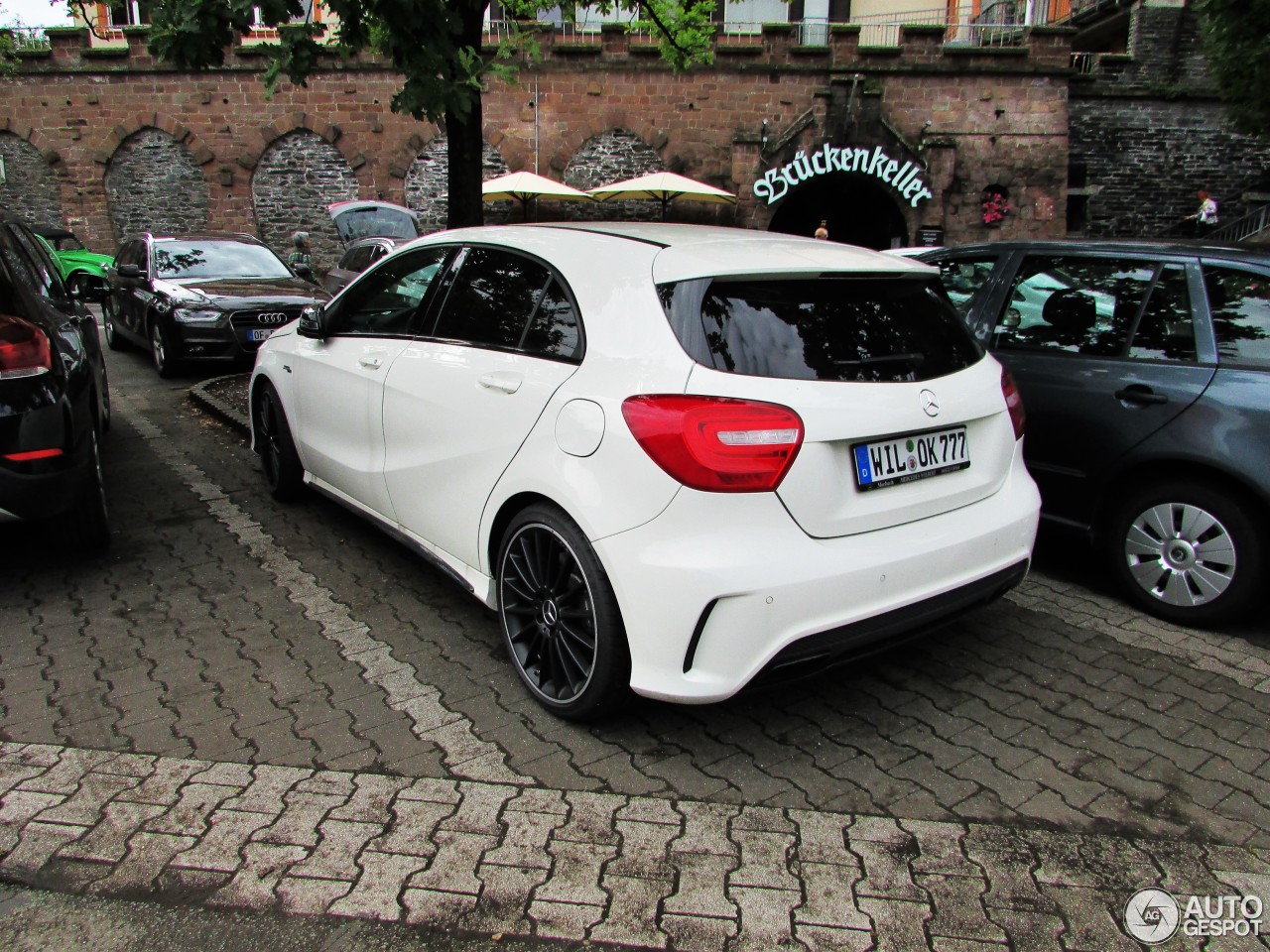 Mercedes-Benz A 45 AMG