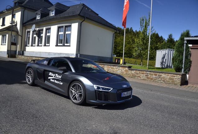 Audi R8 V10 Plus 2015