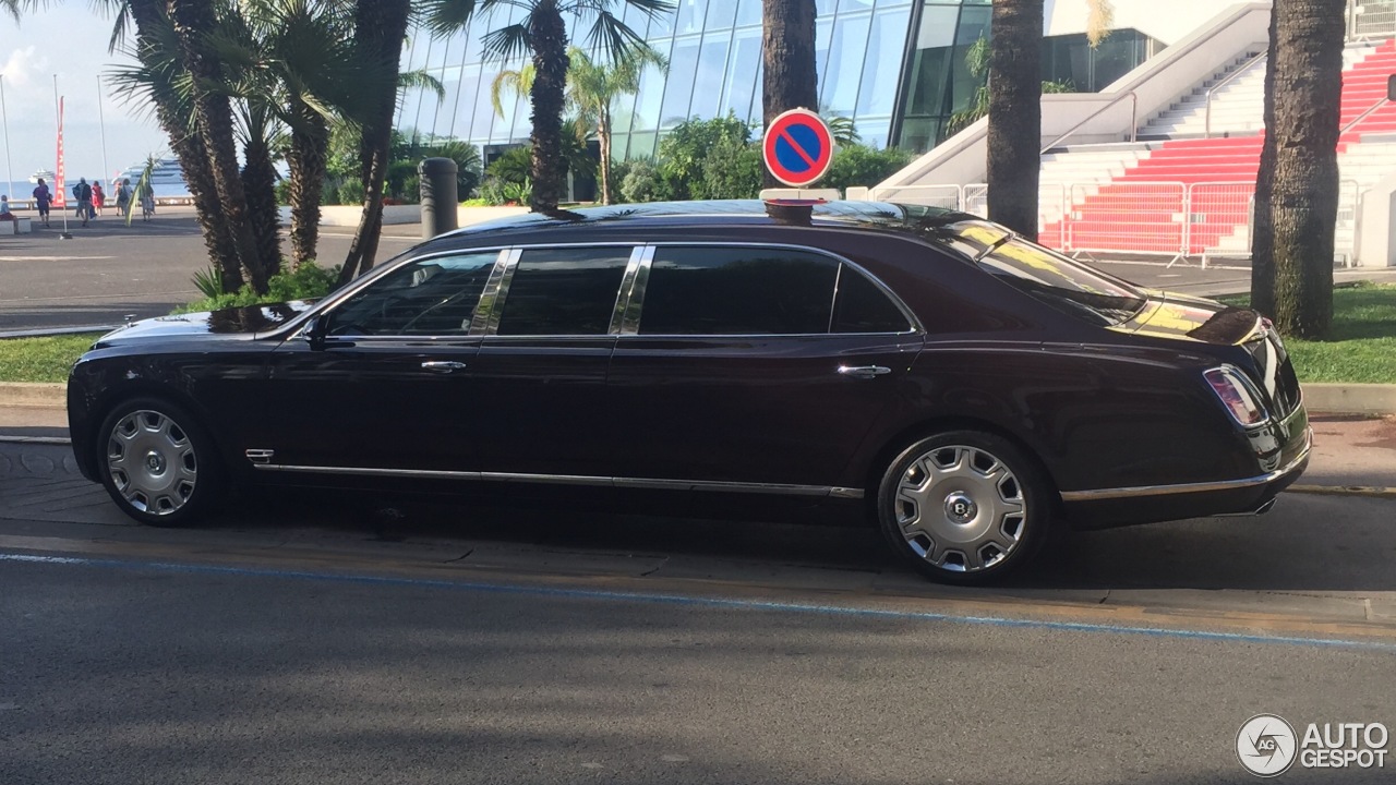 Bentley Mulsanne Grand Limousine