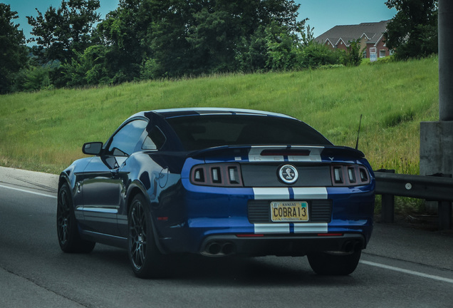 Ford Mustang Shelby GT500 2013