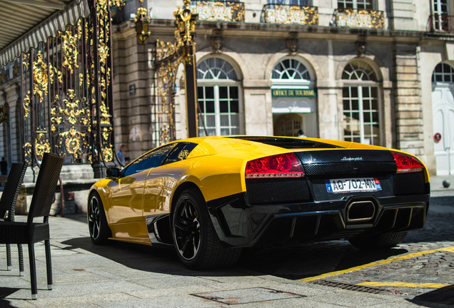 Lamborghini Murciélago LP640