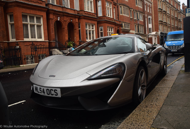 McLaren 570S