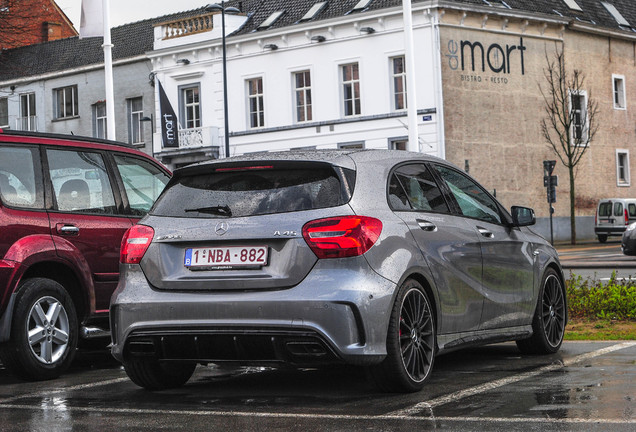 Mercedes-AMG A 45 W176 2015