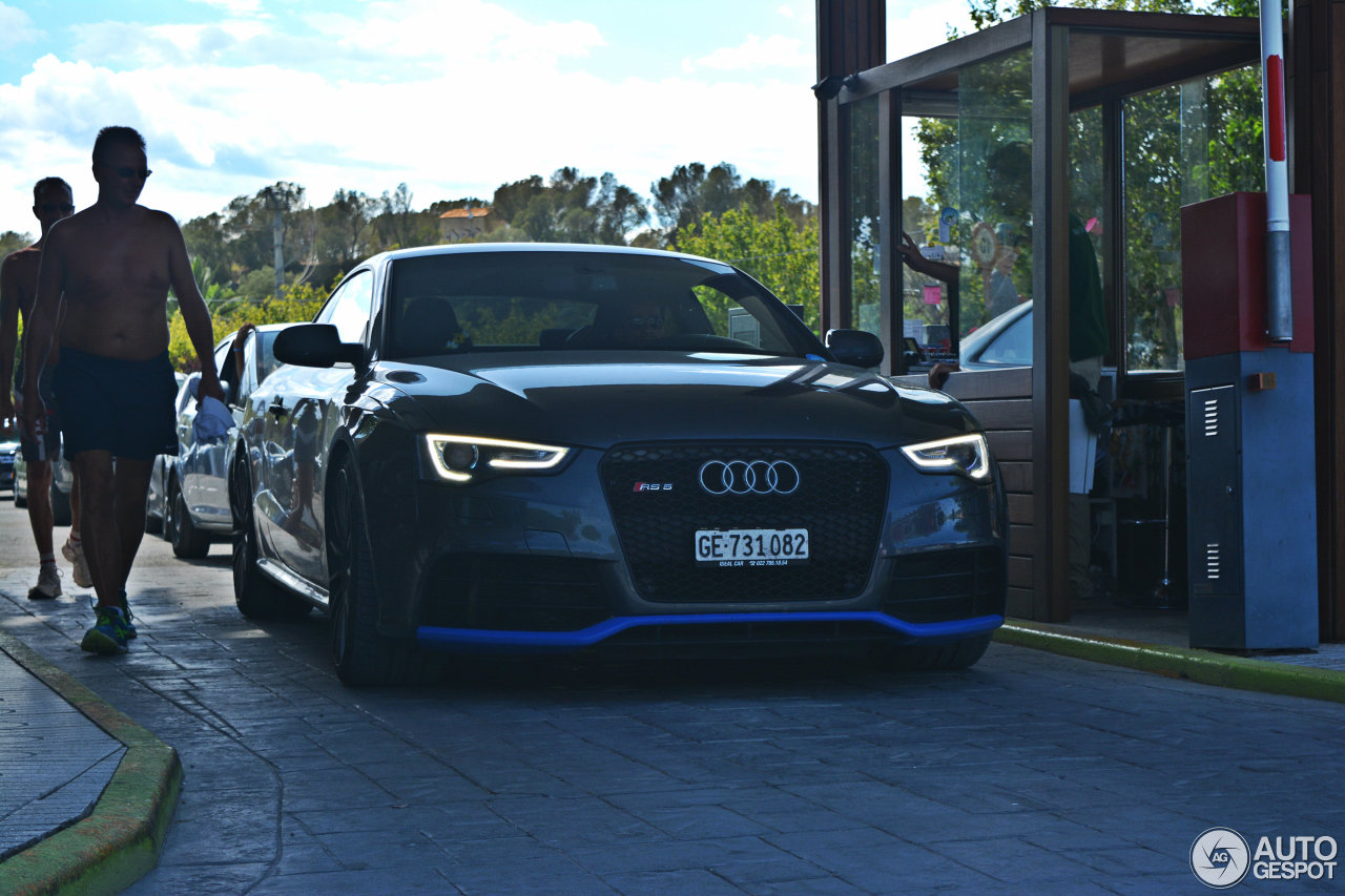 Audi RS5 B8 2012