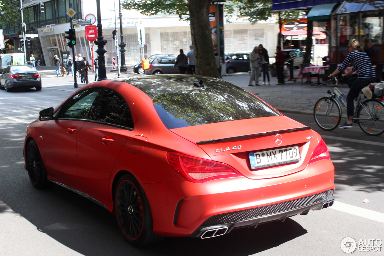 Mercedes-Benz CLA 45 AMG C117