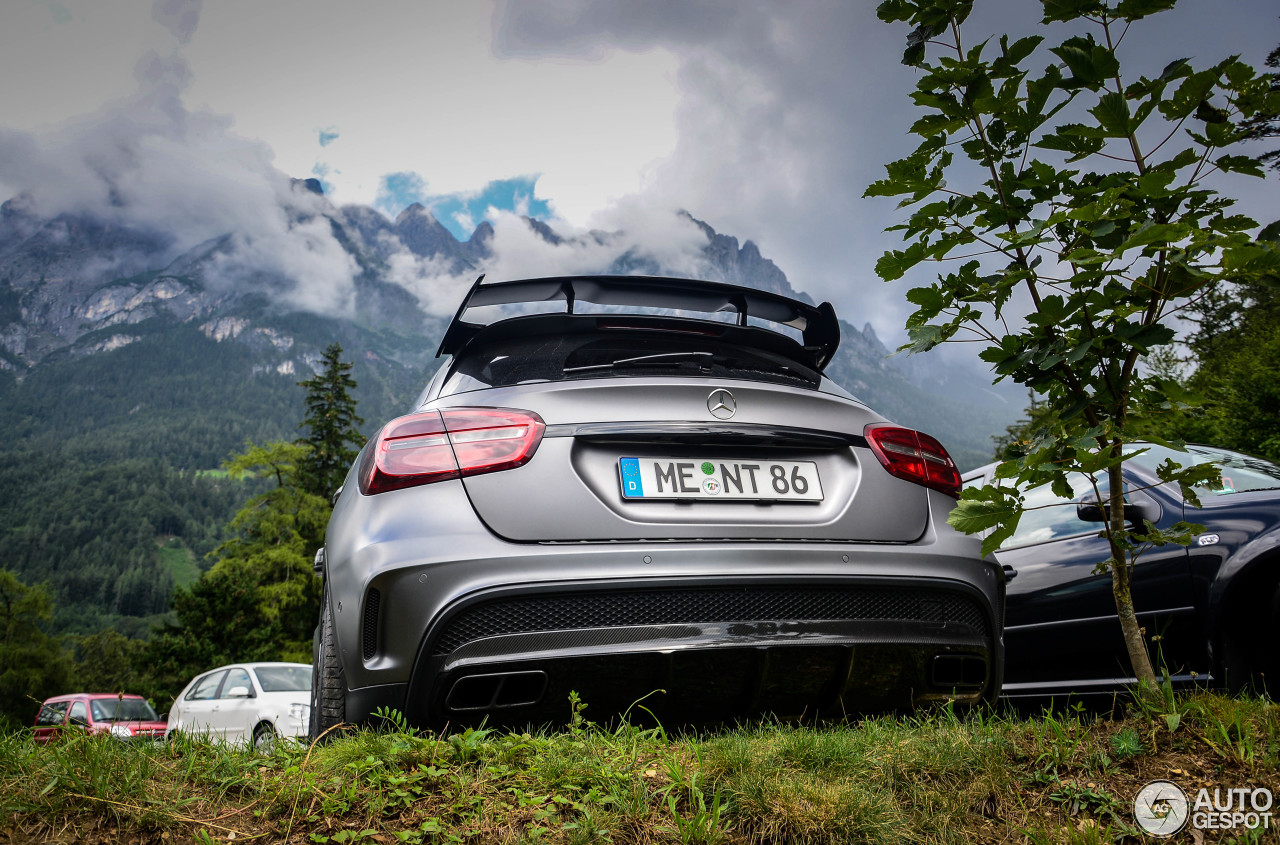 Mercedes-Benz GLA 45 AMG X156