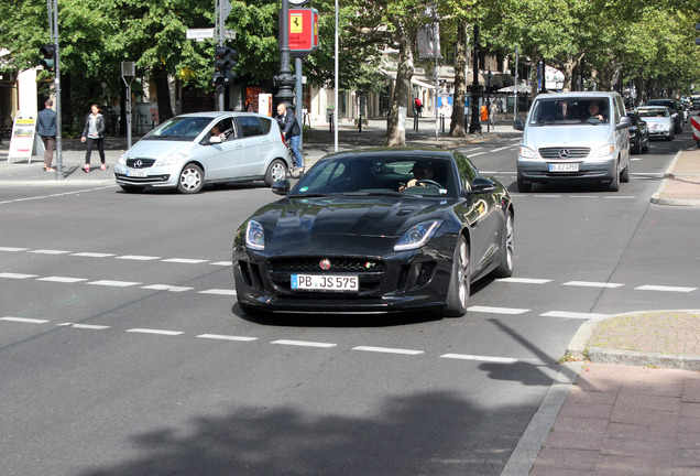 Jaguar F-TYPE R AWD Coupé