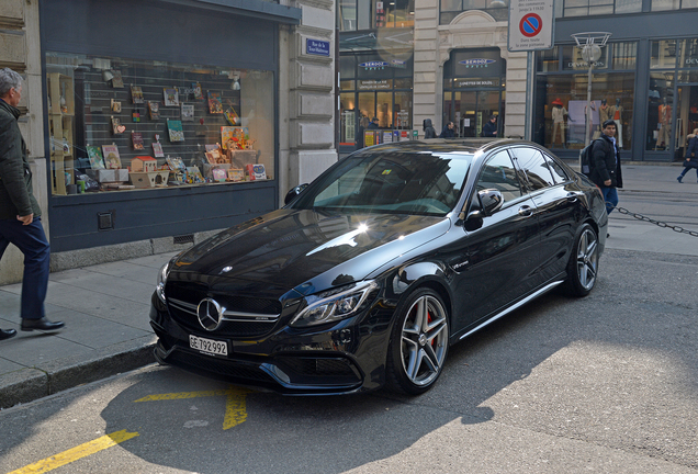 Mercedes-AMG C 63 S W205