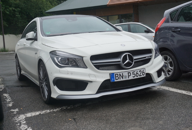 Mercedes-AMG CLA 45 Shooting Brake X117