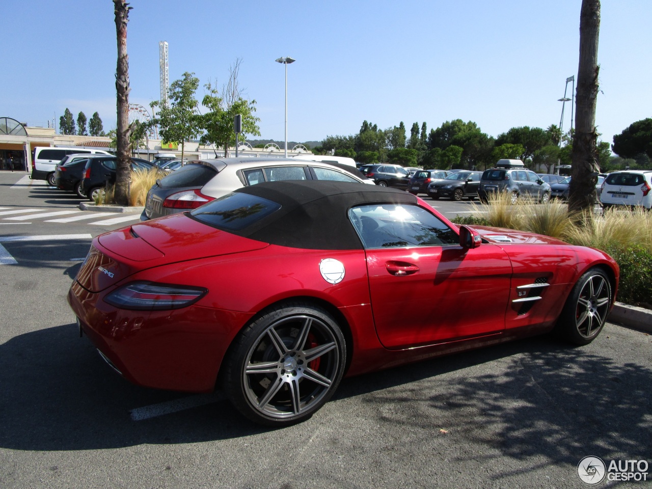 Mercedes-Benz SLS AMG Roadster