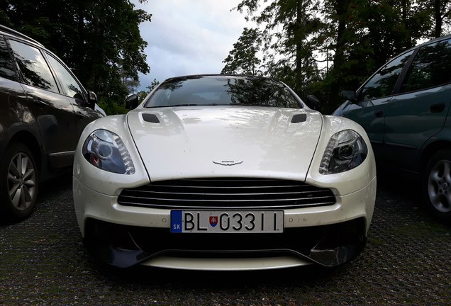 Aston Martin Vanquish Volante