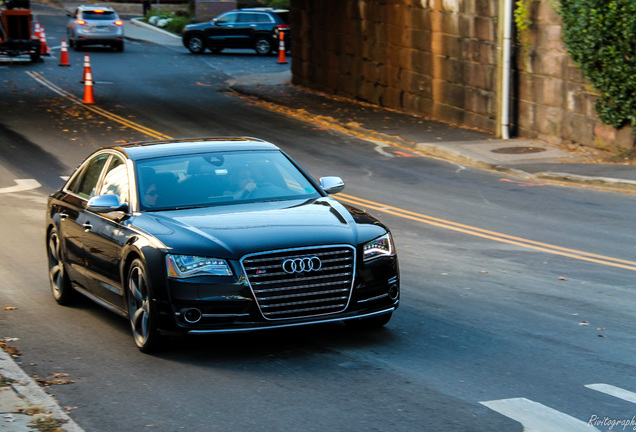 Audi S8 D4