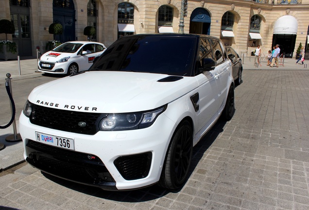 Land Rover Range Rover Sport SVR