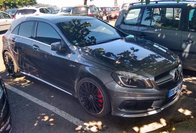 Mercedes-Benz A 45 AMG