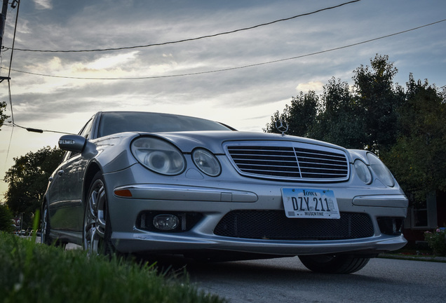 Mercedes-Benz E 55 AMG