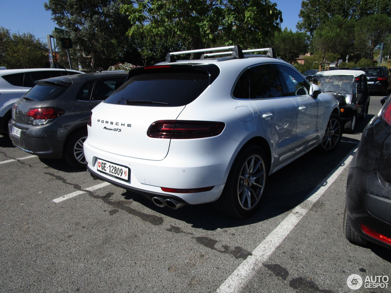 Porsche 95B Macan GTS