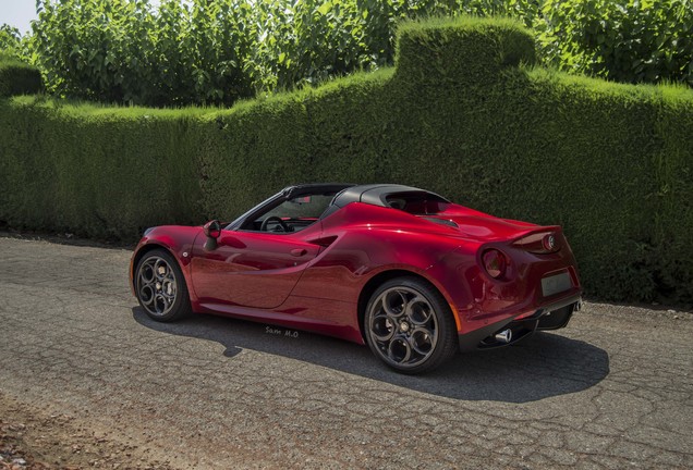 Alfa Romeo 4C Spider