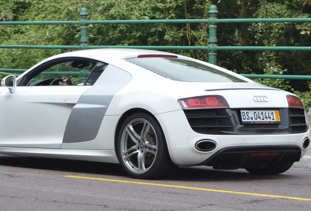 Audi R8 V10