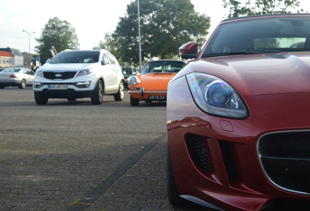 Jaguar F-TYPE S Convertible