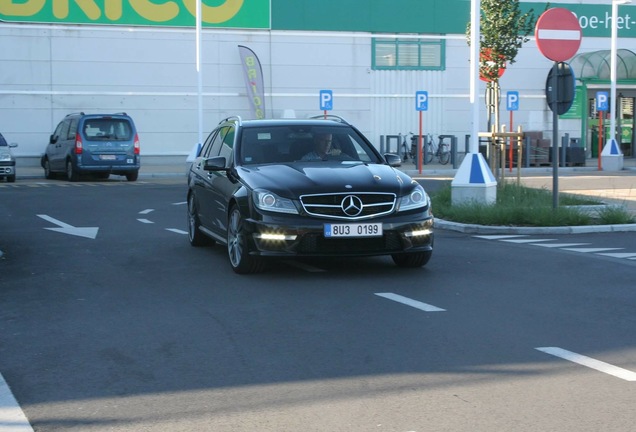 Mercedes-Benz C 63 AMG Estate 2012