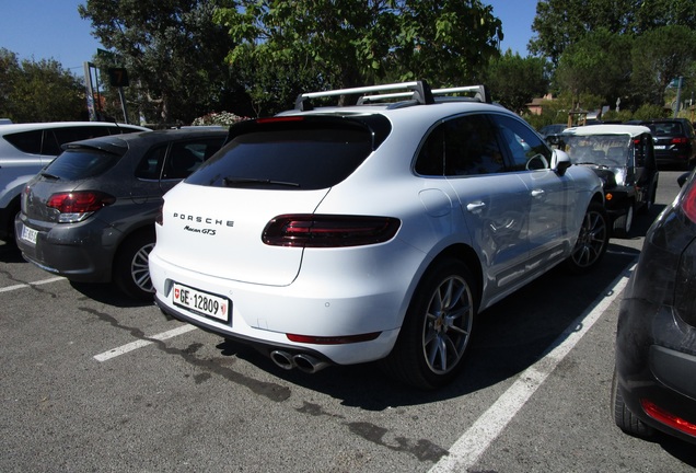 Porsche 95B Macan GTS