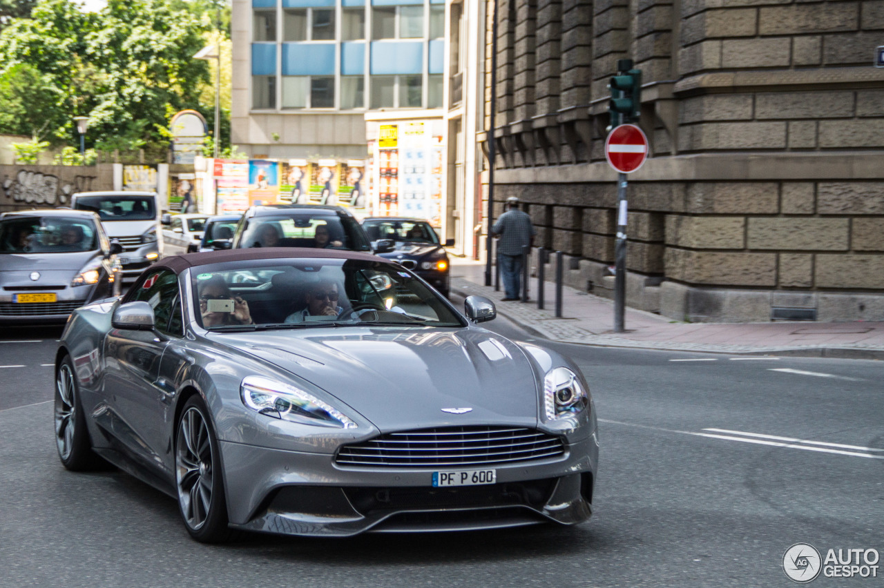 Aston Martin Vanquish Volante