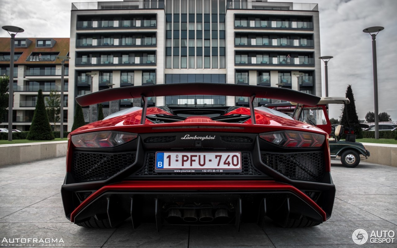 Lamborghini Aventador LP750-4 SuperVeloce Roadster