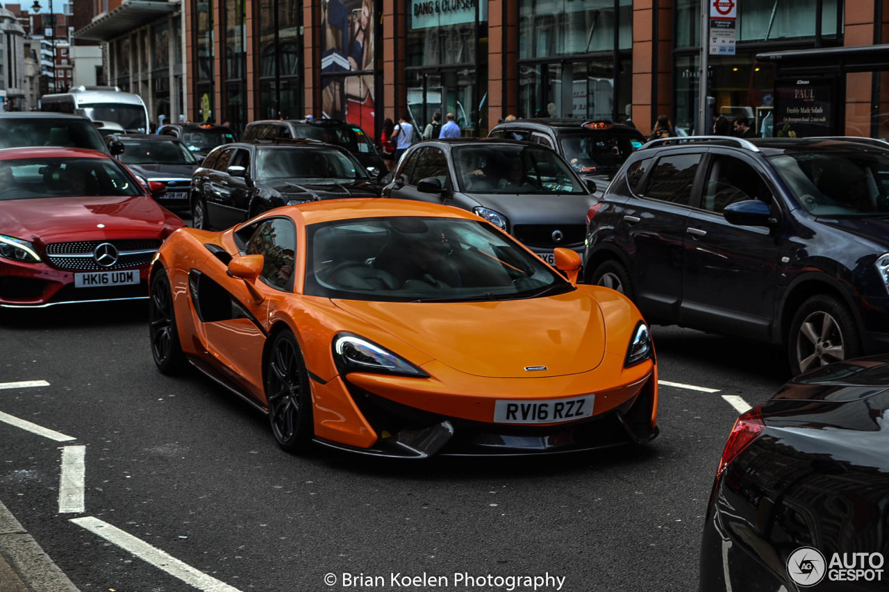 McLaren 570S