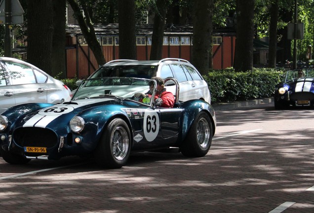 AC Cobra Superformance 427