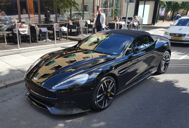 Aston Martin Vanquish Volante