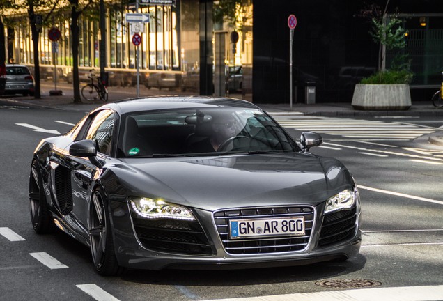 Audi R8 V10