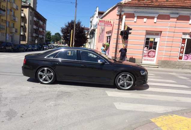 Audi S8 D4