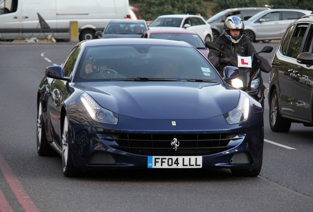 Ferrari FF