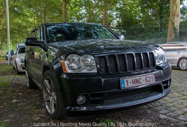 Jeep Grand Cherokee SRT-8 2005