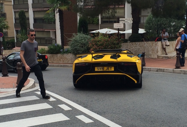 Lamborghini Aventador LP750-4 SuperVeloce Roadster