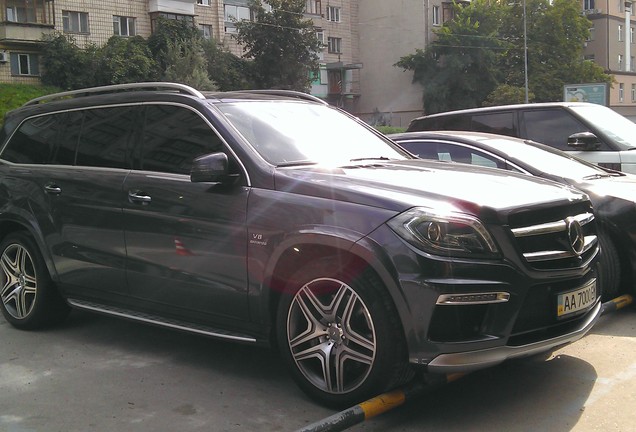 Mercedes-Benz GL 63 AMG X166