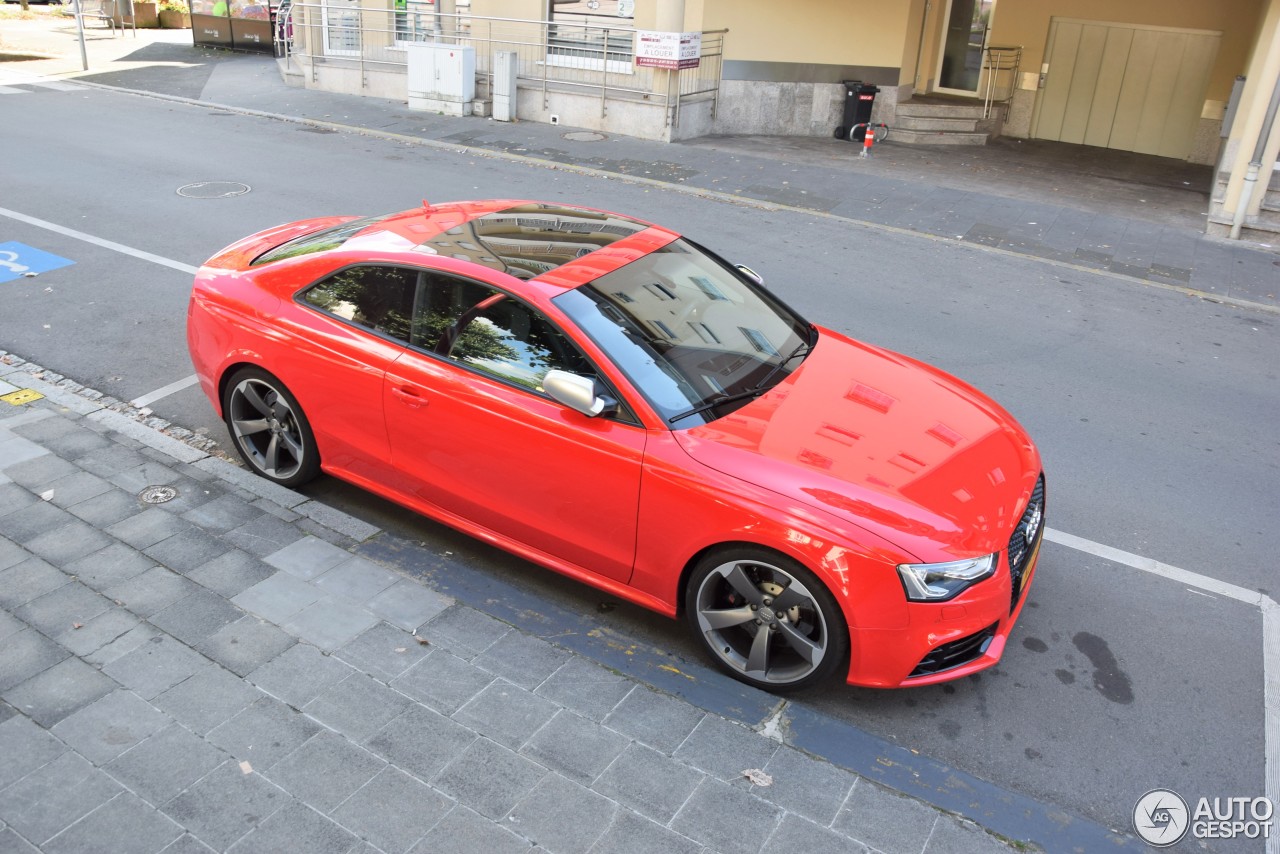 Audi RS5 B8 2012