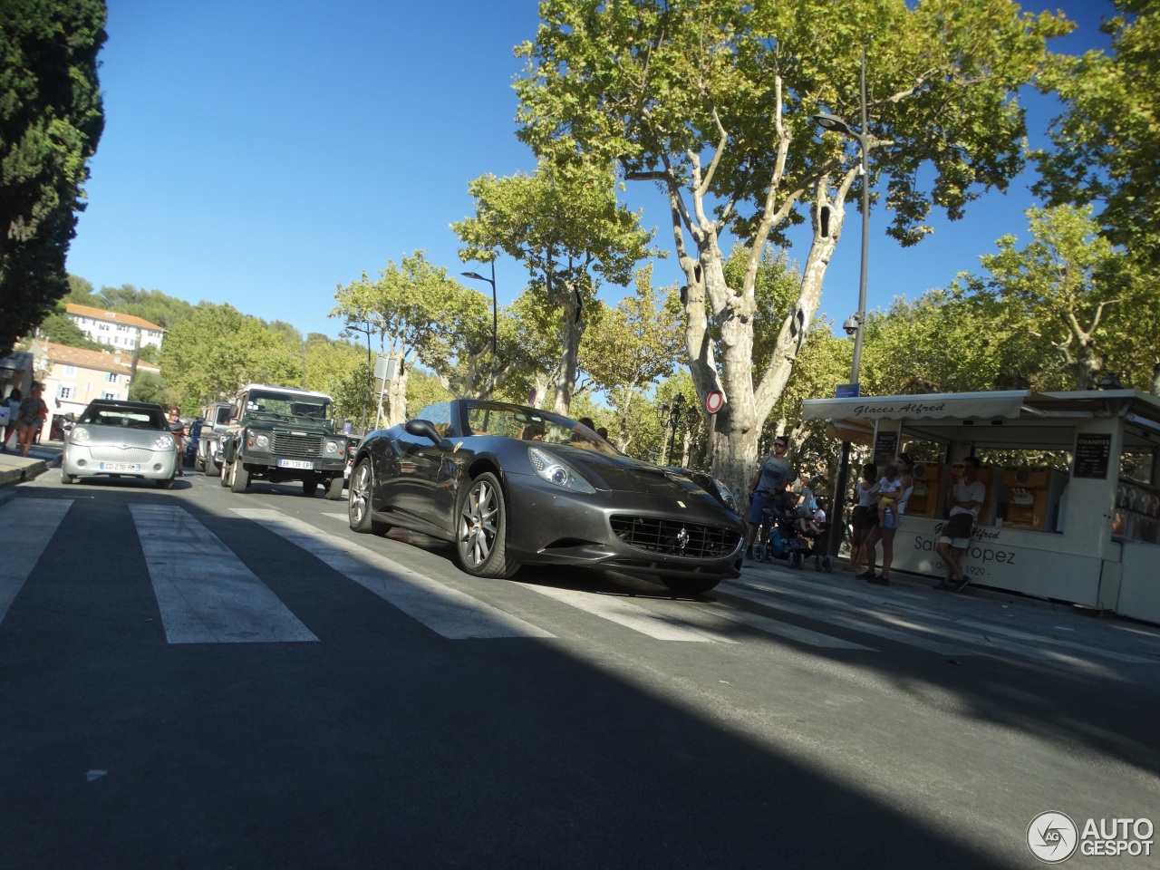 Ferrari California