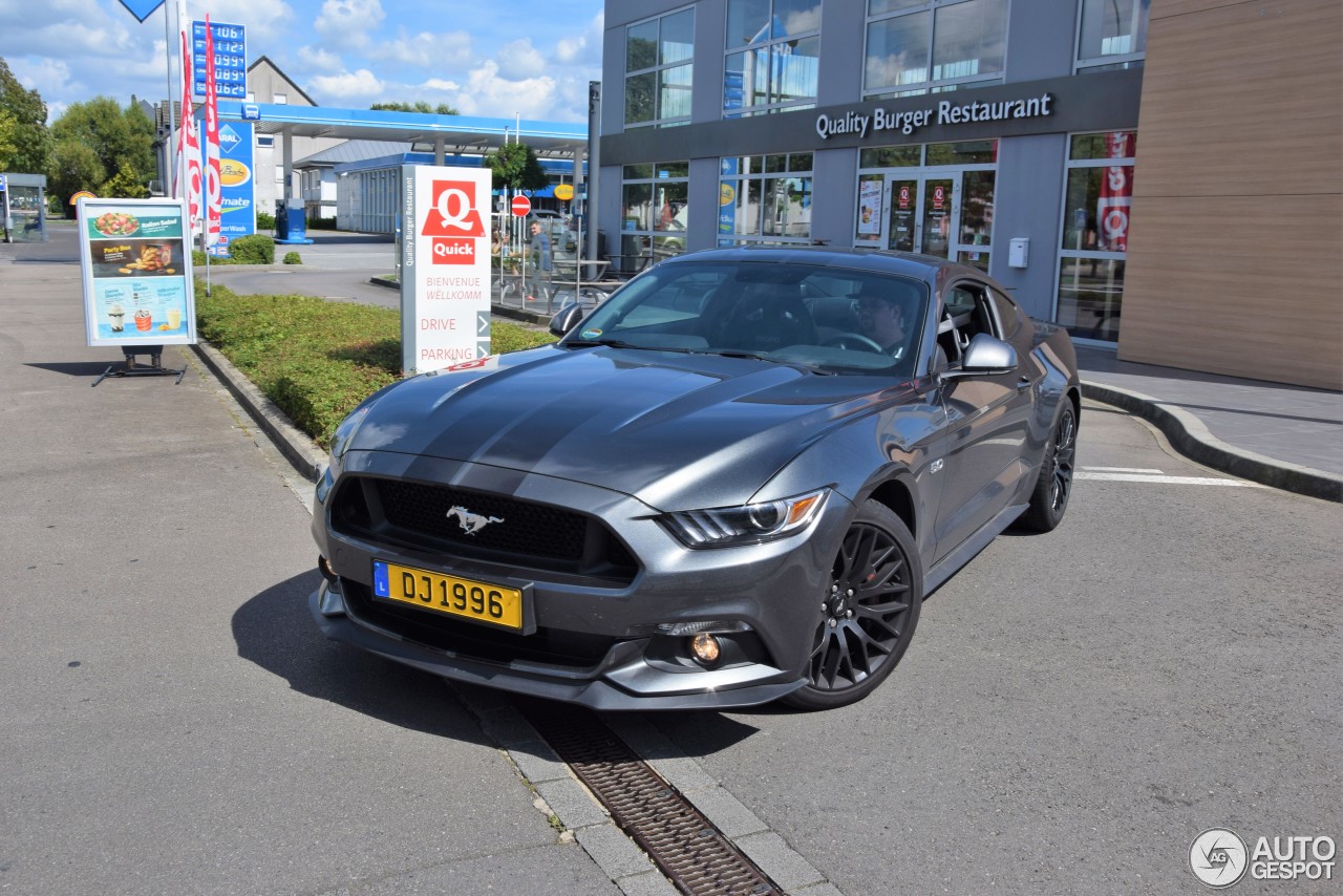 Ford Mustang GT 2015