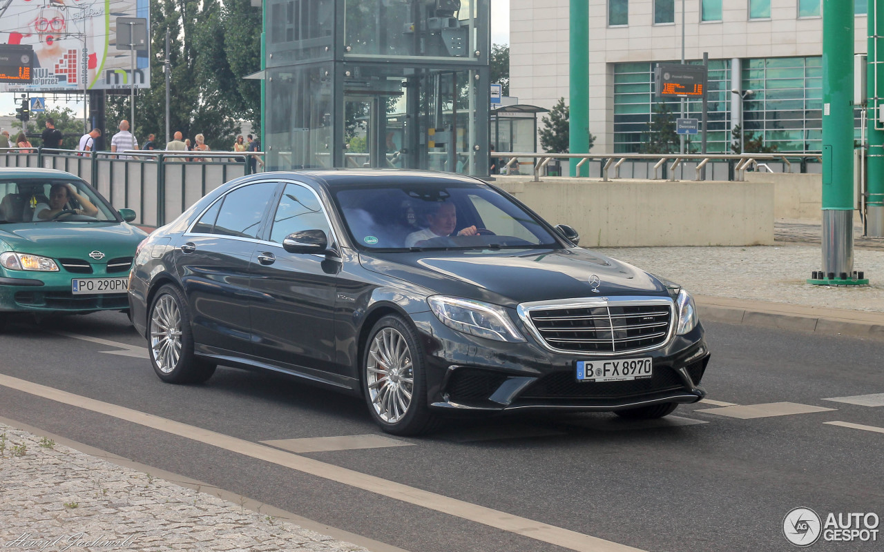 Mercedes-Benz S 65 AMG V222