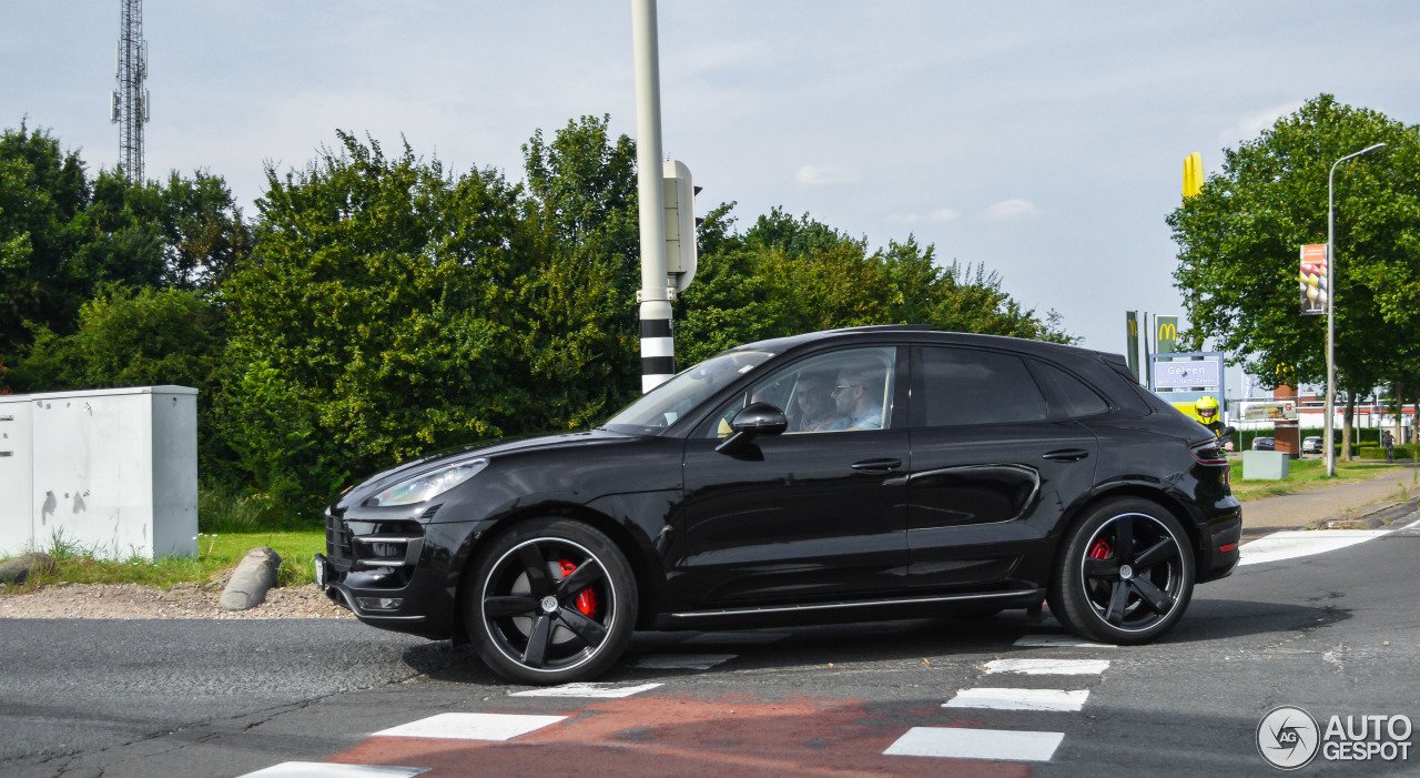 Porsche 95B Macan Turbo