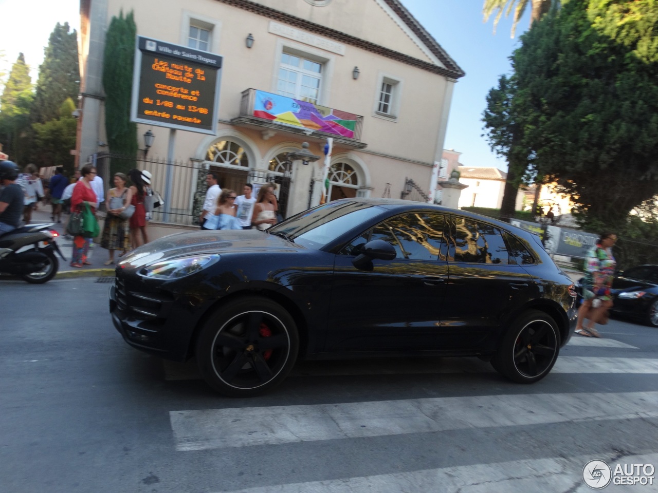 Porsche 95B Macan Turbo