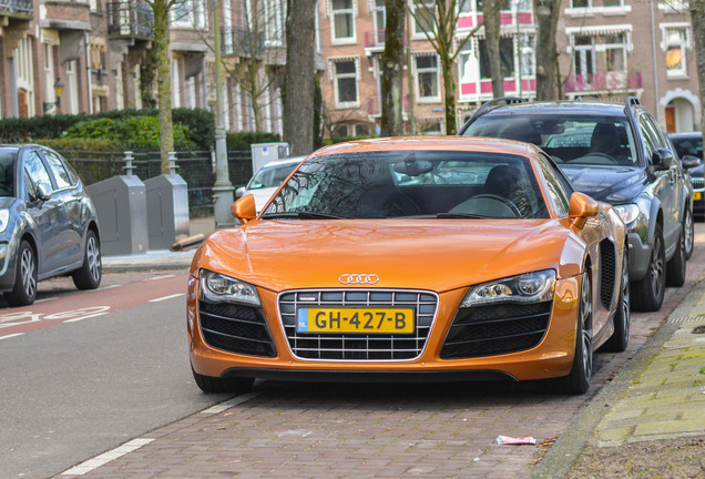 Audi R8 V10